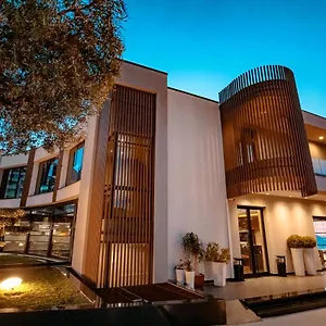 Miramare فندق