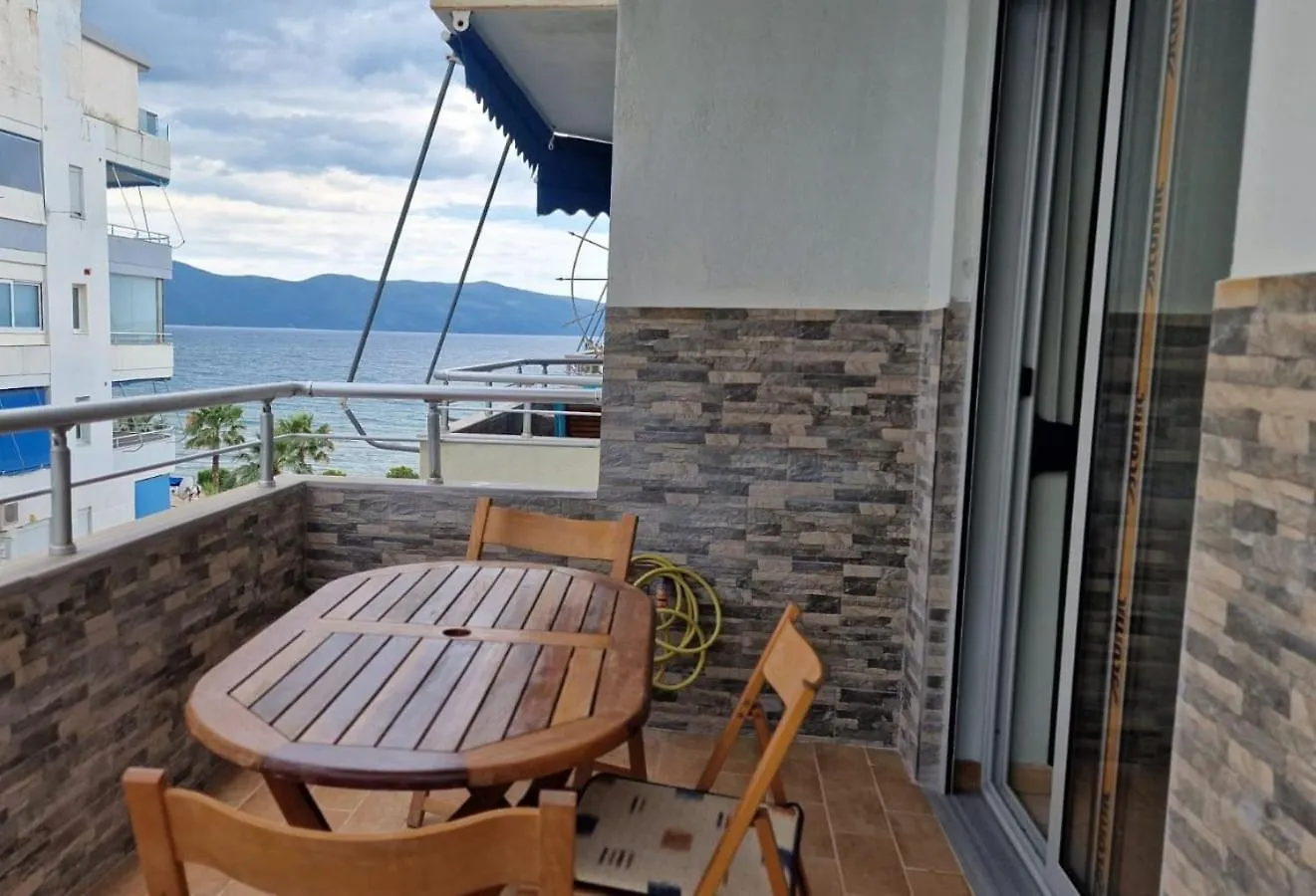 Lungo Mare Suite Vlore Apartment